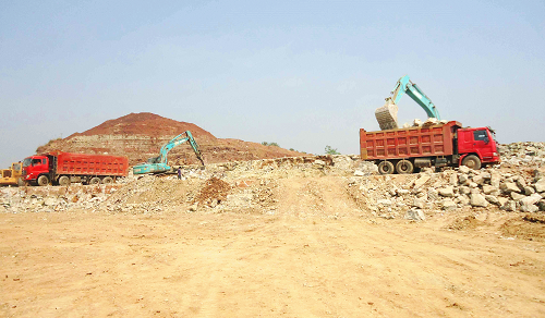 石灰石（礦山）：主要成分碳酸鈣(CaCO3)，含量： 氧化鈣48-55.22%。